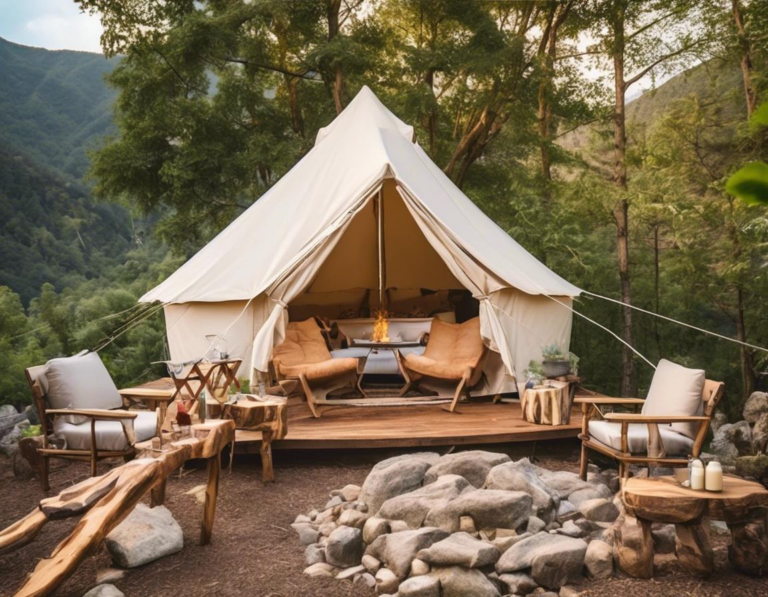 3. <strong>Glamping The Valley: Keindahan Alam Pegunungan dan Suasana yang Sejuk</strong>