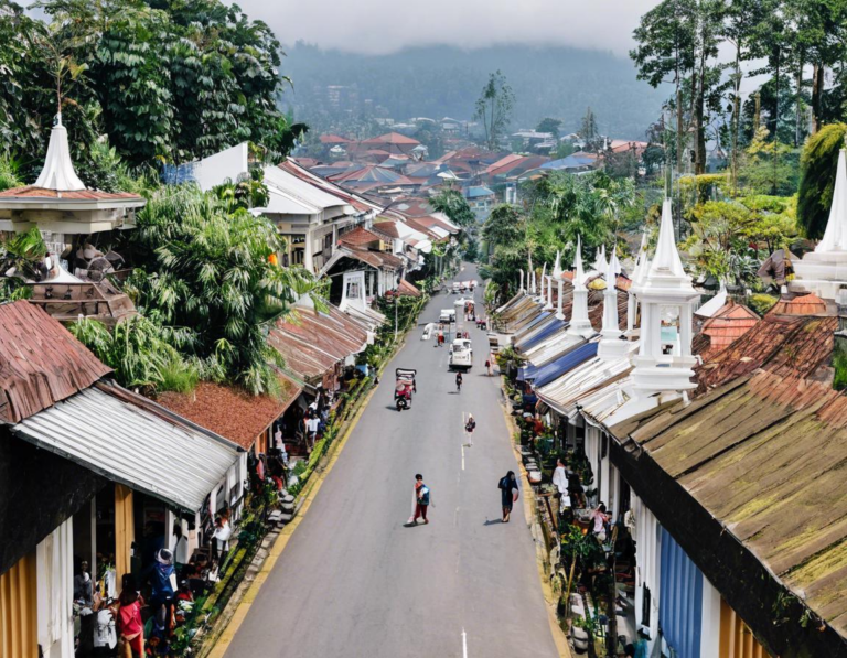 Menjelajahi Pesona Bandung dengan Budget Terbatas