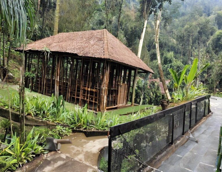 Ragam Fasilitas di Dusun Bambu Lembang